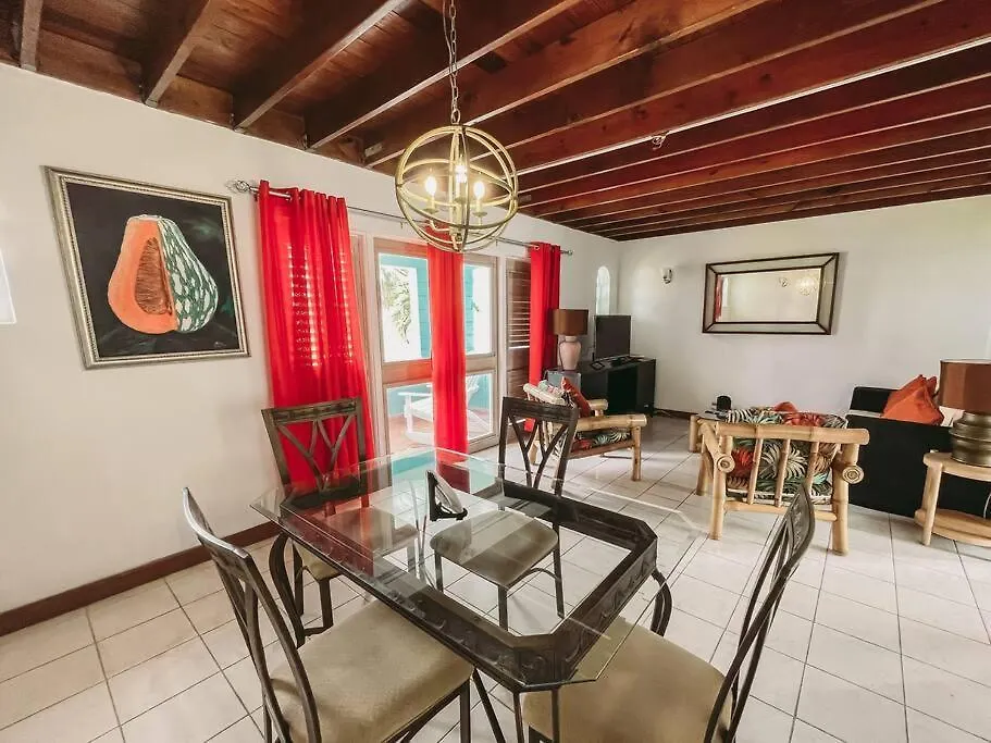 Palm Point Villa Negril - Townhouse Steps From The Beach! Apartament